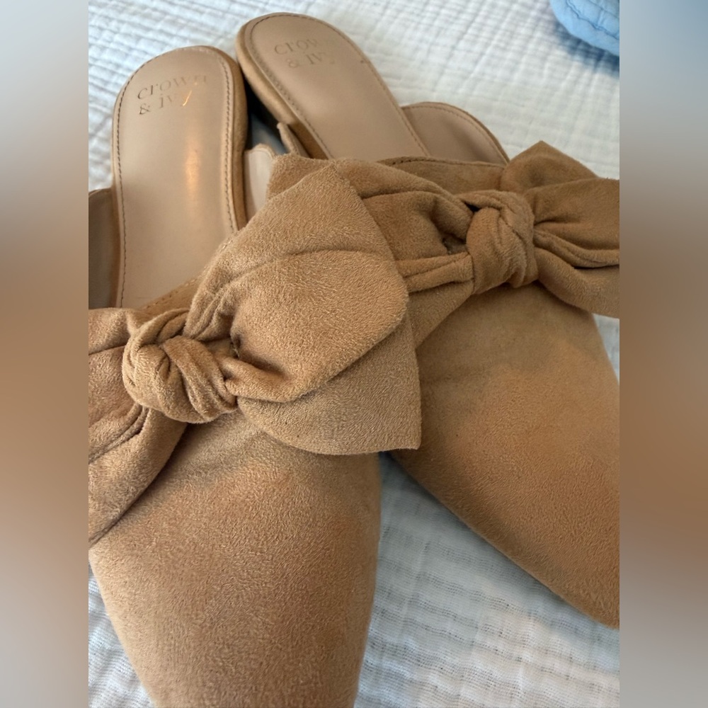 Crown & Ivy Tan Bow Mules
